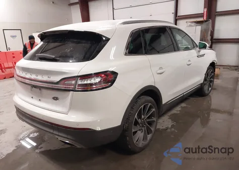 2021 Lincoln Nautilus Reserve z USA, uszkodzony, nr VIN 2LMPJ8KP6MBL07701